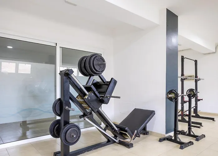 Home2book Peaceful Getaway In Апартаменты Бахамар